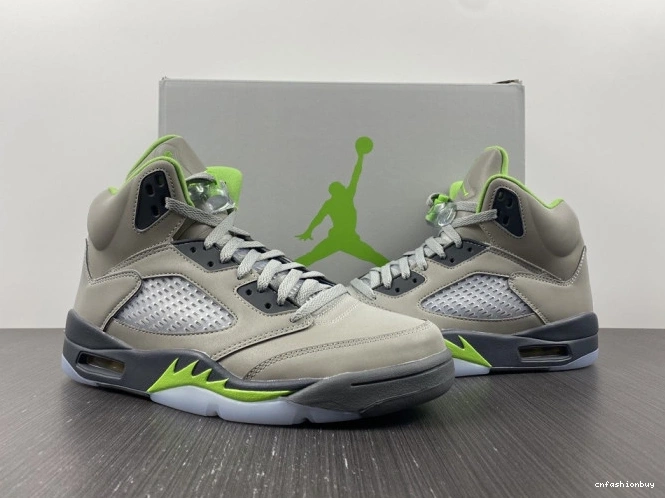 Green Retro DM9014-003 (2022) Jordan Bean 5 0813